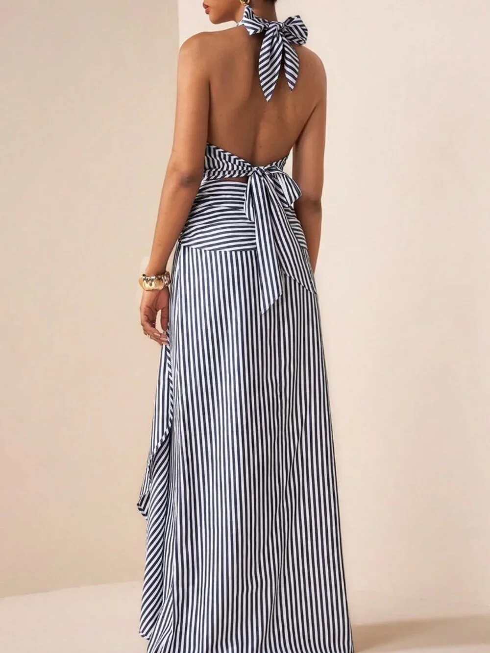 Navy Blue Sexy Women's Backless Halter Neck Maxi Dress - Picture 2 of 7